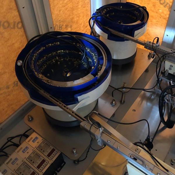 自動(dòng)鎖螺絲機(jī)